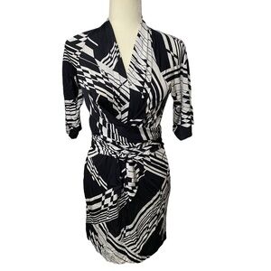BCBG Maxazria Wrap Dress Size XS Vintage Slinky Fabric Black White Print